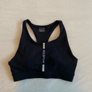 Peloton Hi-Neck Sports Bra